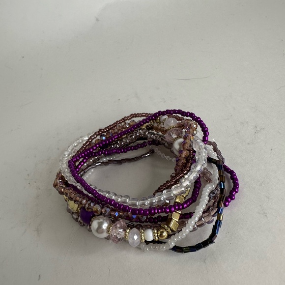Multi-Color Beaded Bracelet Set - Picture 4 of 7